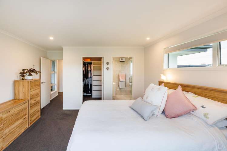 61 Hartwell Drive Kelvin Grove_22