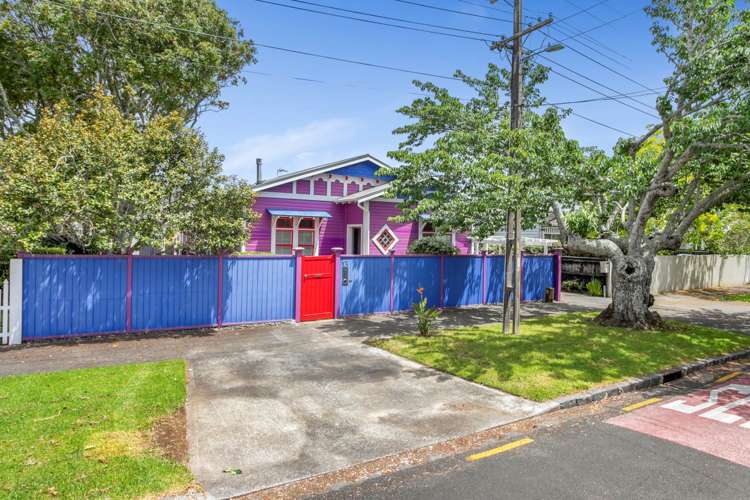 13 Mars Avenue Sandringham_14