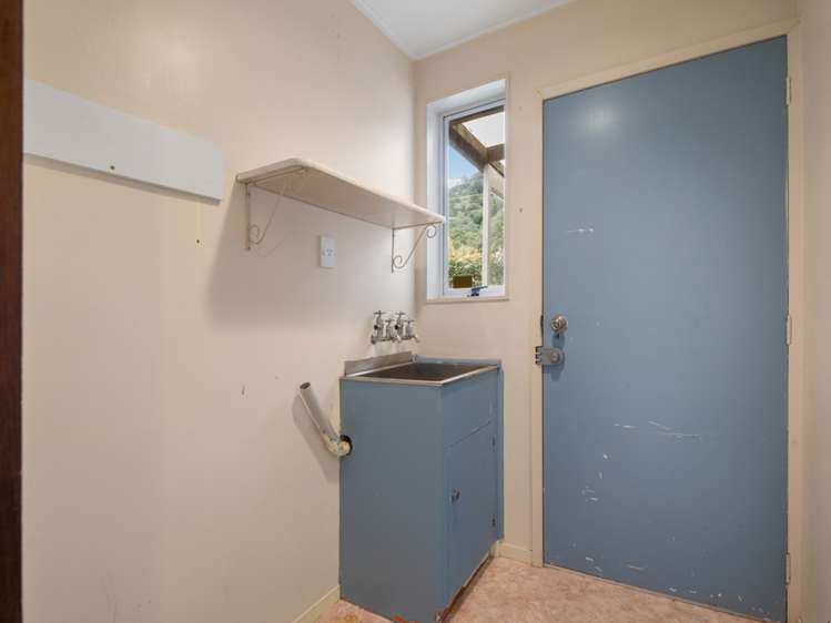 125 Waikawa Road Picton_9