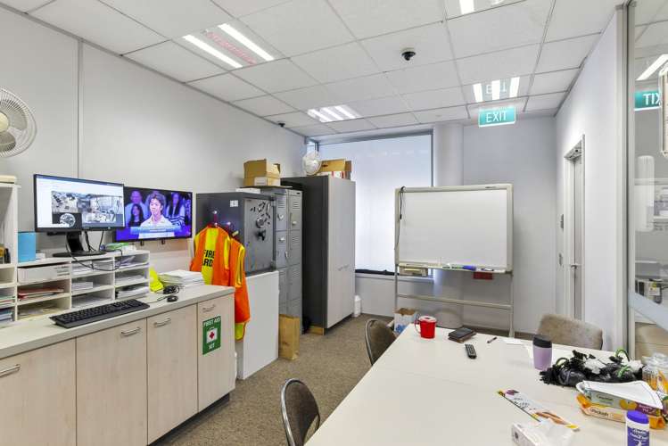 167-169 Oxford Street Levin_16