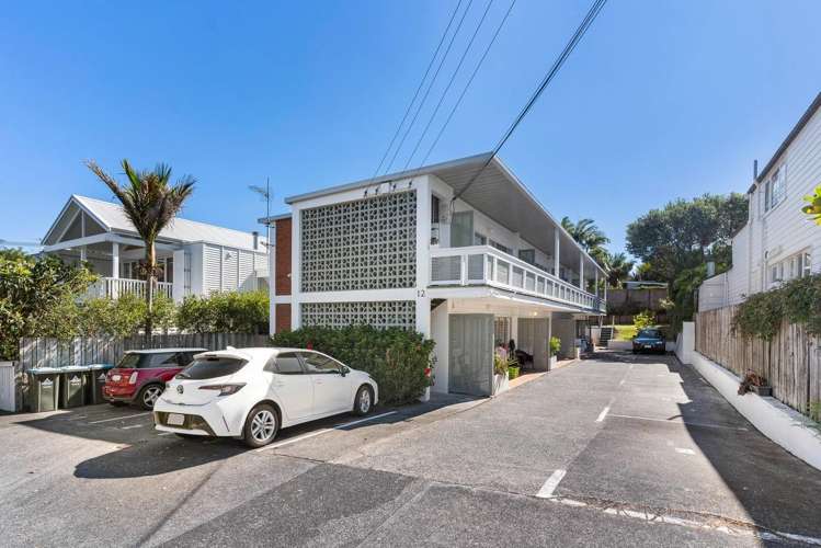 2/12 New Street 1789_10