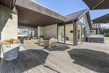 438a Lower Pitone Road_4