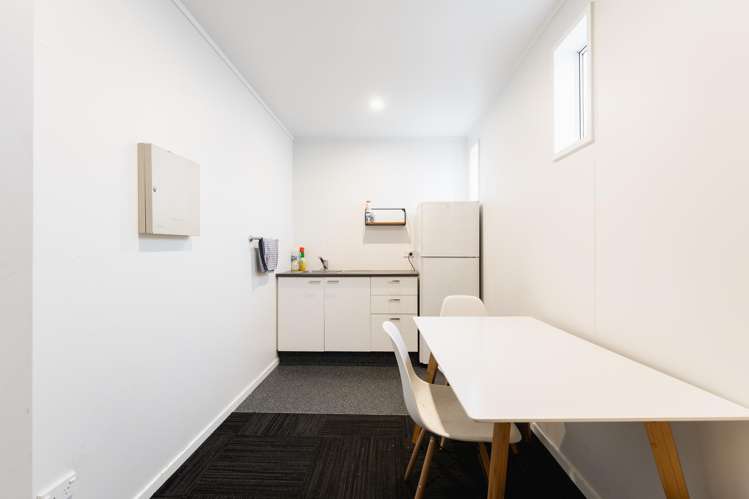 300 Kaikorai Valley Road Bradford_14