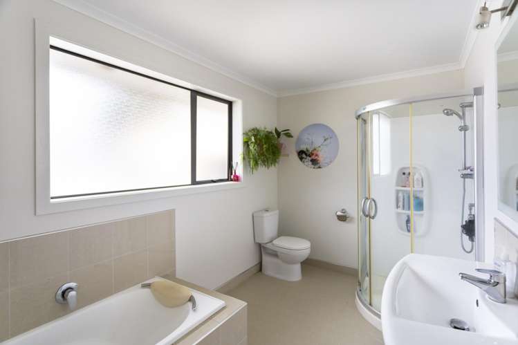 22 Trailview Lane Weston_18