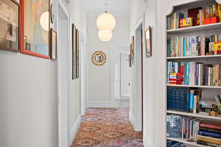 33 Naylor Street Hamilton East_17