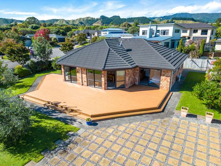 23 Ludlam Way Otaki_21
