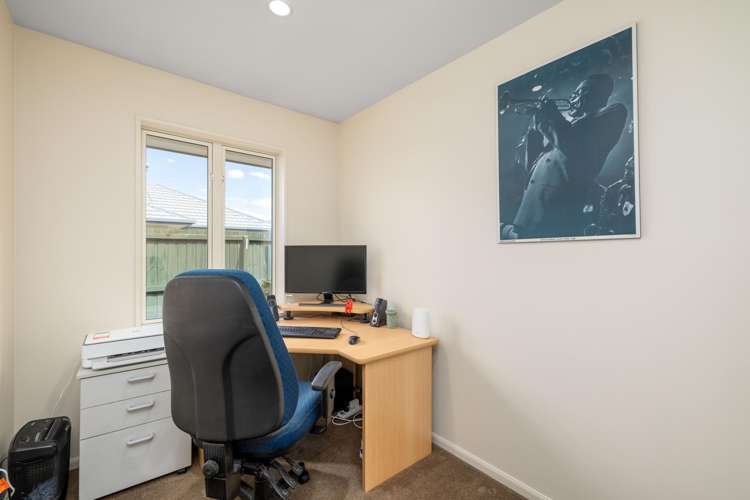 8 Napoleon Close Harewood_16