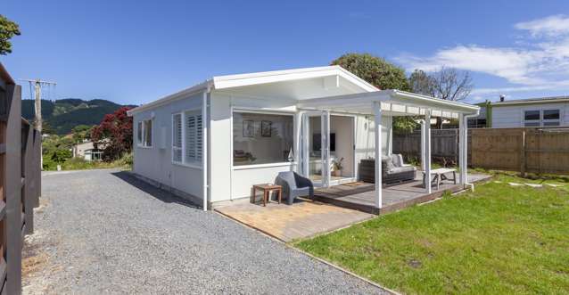 39 Aperahama Street Paekakariki_3