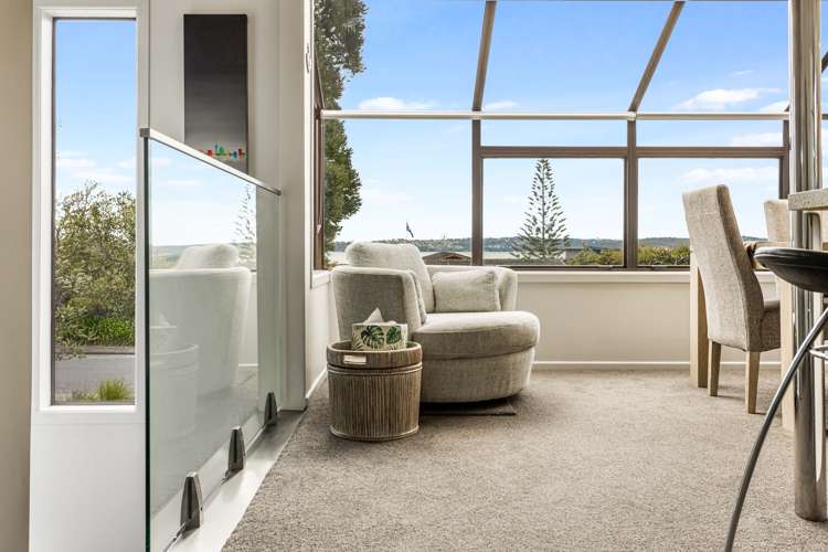 31 Rewarewa Road Te Atatu Peninsula_6