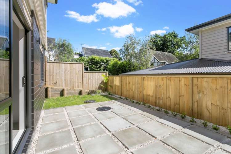 27a Cleary Road Panmure_7