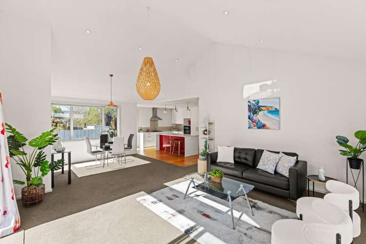 139 Edgeware Road Saint Albans_7