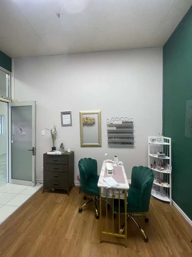 2/17 Aviemore Drive Highland Park_4