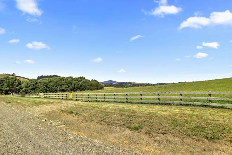 74D Broken Bridge Road Hunua_6