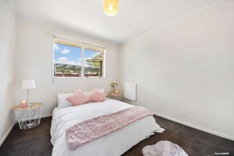 19 Glen Close Glen Eden_7