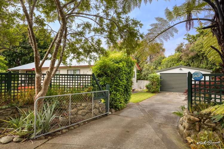 44a Larchmont Grove Totara Park_17