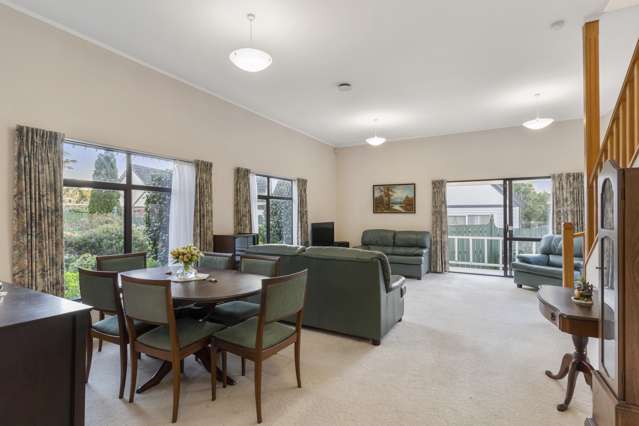 2/13a Eban Avenue Hillcrest_3