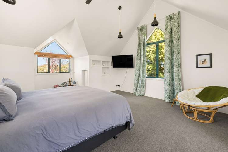 4 Adela Stewart Drive Athenree_12