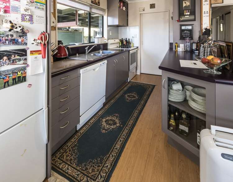 31 Main Road Luggate_10