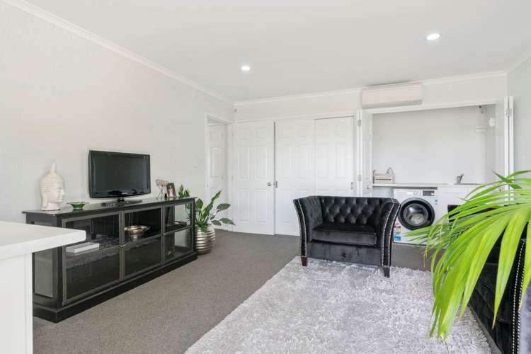 27 Clansman Terrace Gulf Harbour_20
