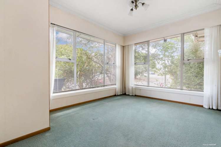 15 Sutton Crescent Papatoetoe_18