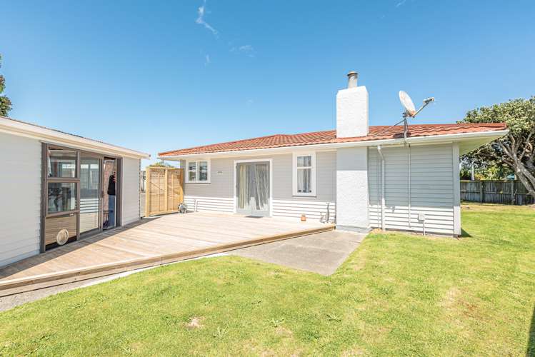 14 Kotuku Street Castlecliff_15