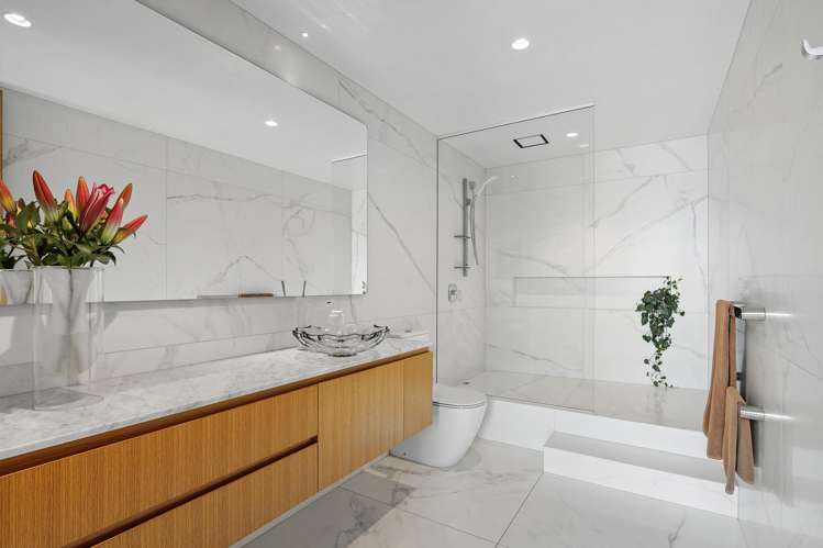 67 Whaka Terrace Huntsbury_35