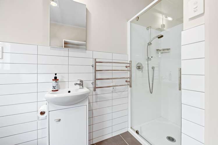 19 Hinau Street Woburn_13