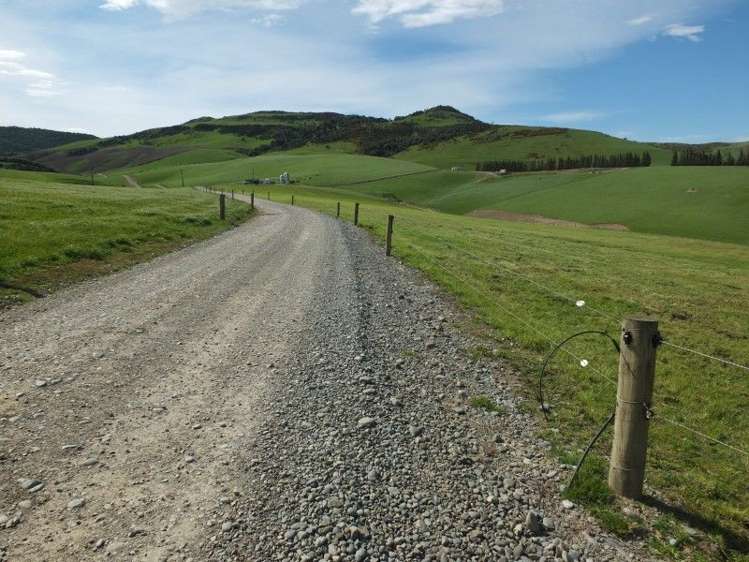 685 Benmore Otapiri Road Winton Surrounds_19