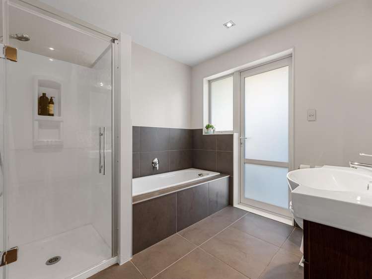 67 Fifteenth Avenue Avenues_15