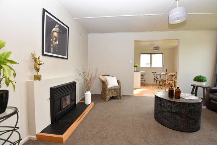 9 Charles Street Carterton_5