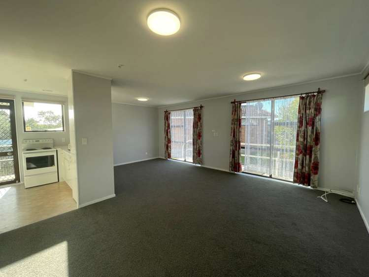 8/2 John Bracken Way Beach Haven_2