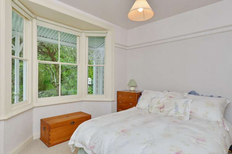 61 Gordon Street Southbridge_14