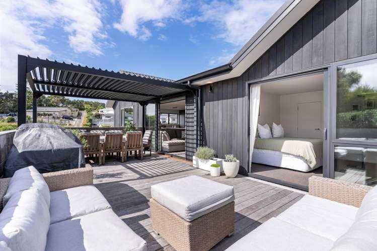 13 Weka Close Red Beach_6