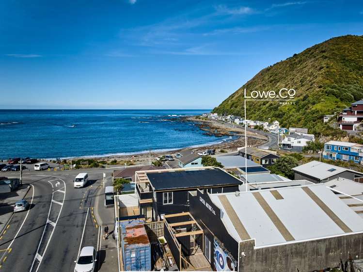 1 and 3 Happy Valley Road Owhiro Bay_17