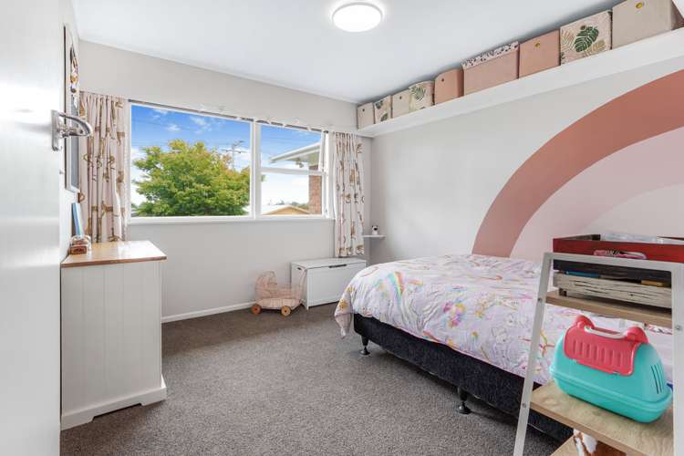 17 Hamblyn Crescent Nawton_13