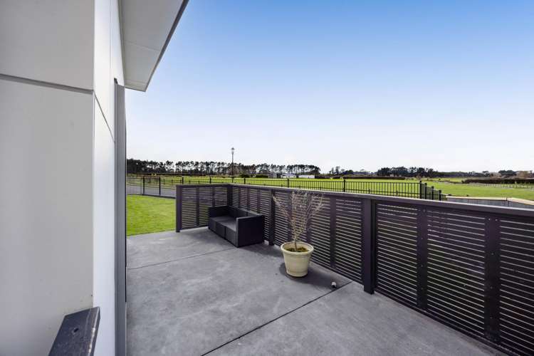 7 Mercade Close Stratford_33