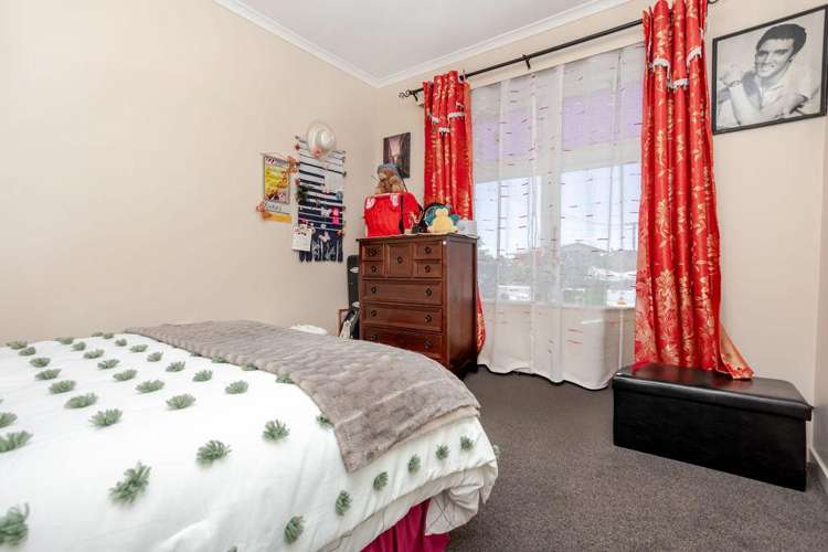 276 High Street Dannevirke_24