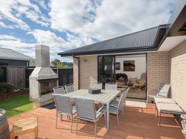 42 Dale Street Albert Town_2