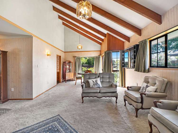 10 Regency Crescent Redwood_8