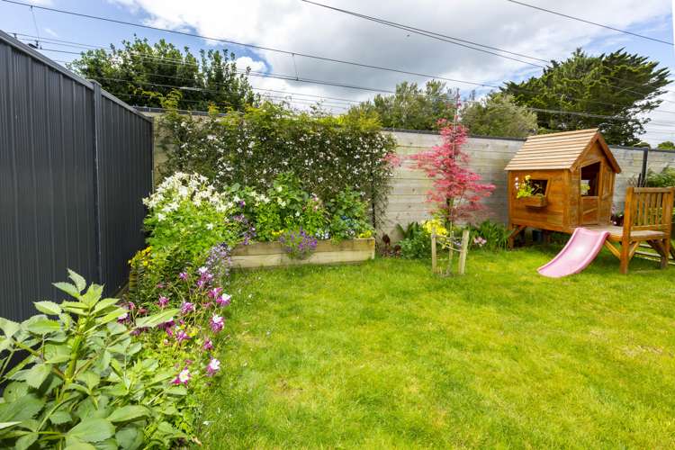 24 Te Kaeaea Crescent Wallaceville_19