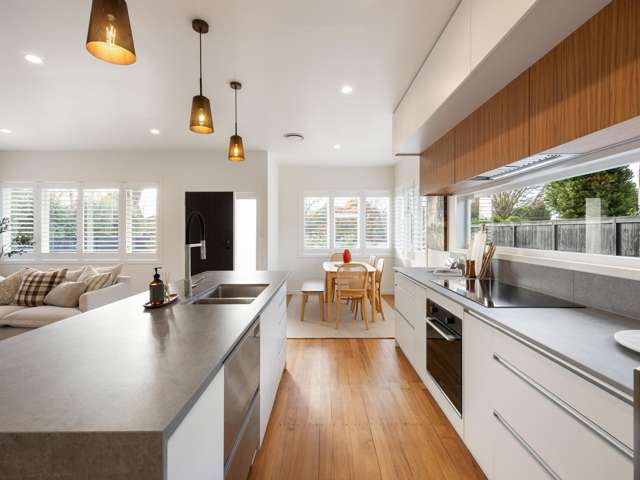 120 Brookfield Street Hamilton East_2