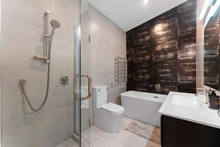 5/122 Archibald Road Kelston_8