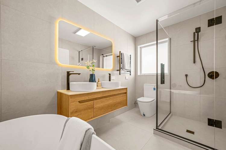 2 Oranga Avenue One Tree Hill_28