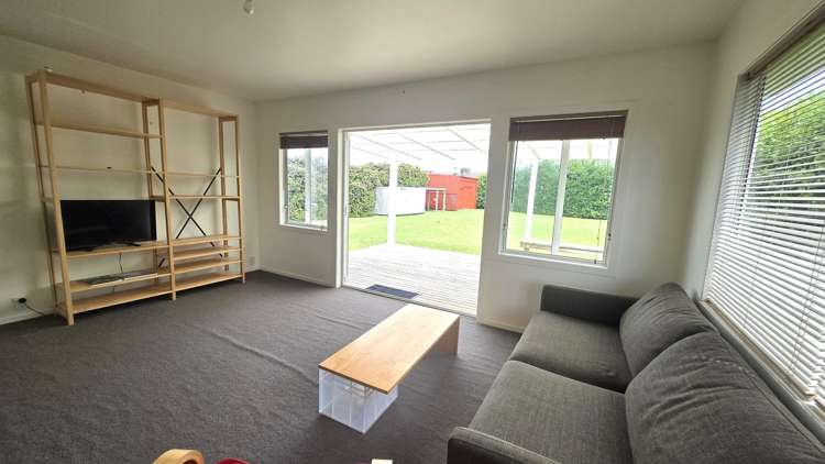 66 Ihaia Road Opunake_10