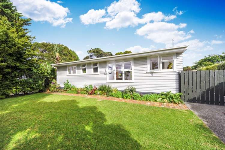 40 Lynwood Road New Lynn_17