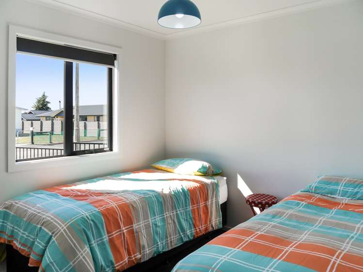 19 Irishman Drive Twizel_12