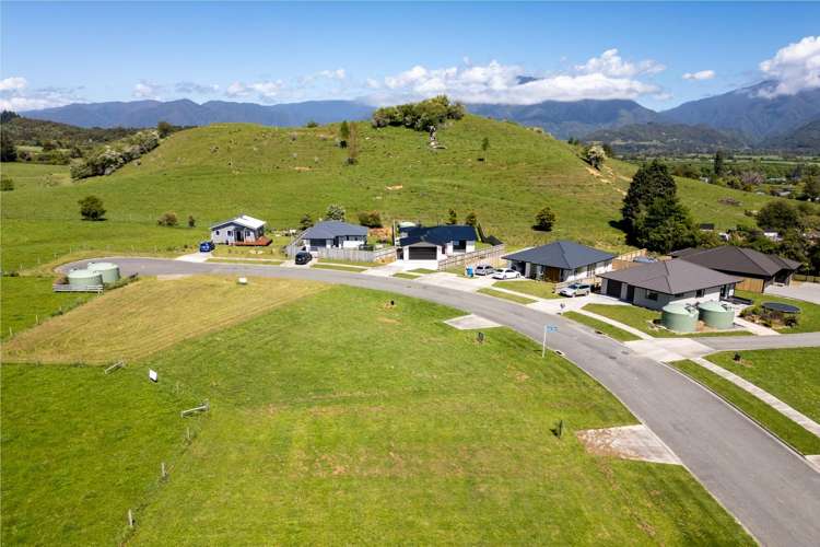 9 Coote Street, Takaka Golden Bay_5