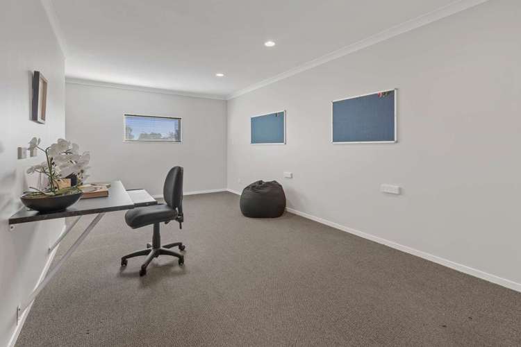 6 Fencourt Place Rototuna North_13