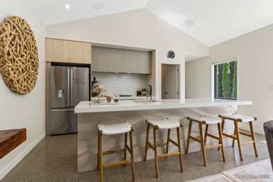 15 Knoll Rise_4