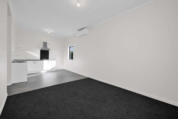 12 Terou Street Manaia_6